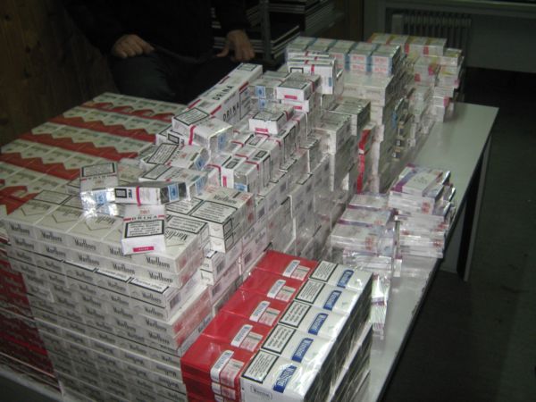 na-mgp-gradina-zaplijenjena-veca-kolicina-cigareta
