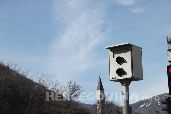 radar, policija, Mostar, radarska kontrola, radarske kontrole, brzina, brzina prometovanja, neprilagođena brzina, vozači, radar, mobiteli