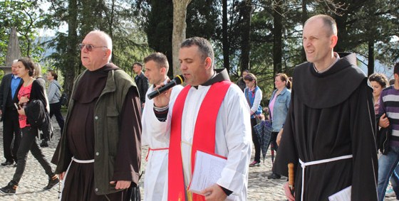 križni put, uzarići, Široki Brijeg