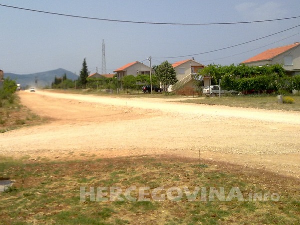 šuškovo naselje, prometnica, radovi