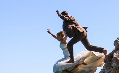 mladenci, more, duće, skok