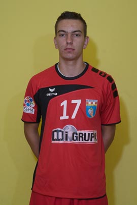 matej hrstić, HRK Izviđač