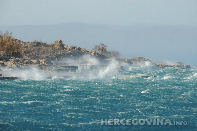 Biokovo, na vrhu Svetom Juri, makarska rivijera, Makarska