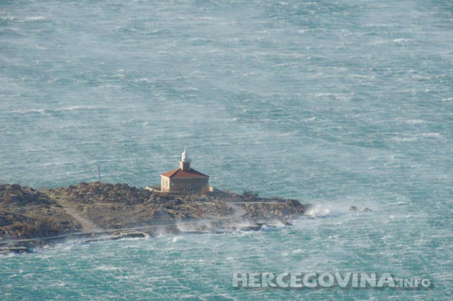 autocesta A1, Zbog olujnog vjetra, vrijeme