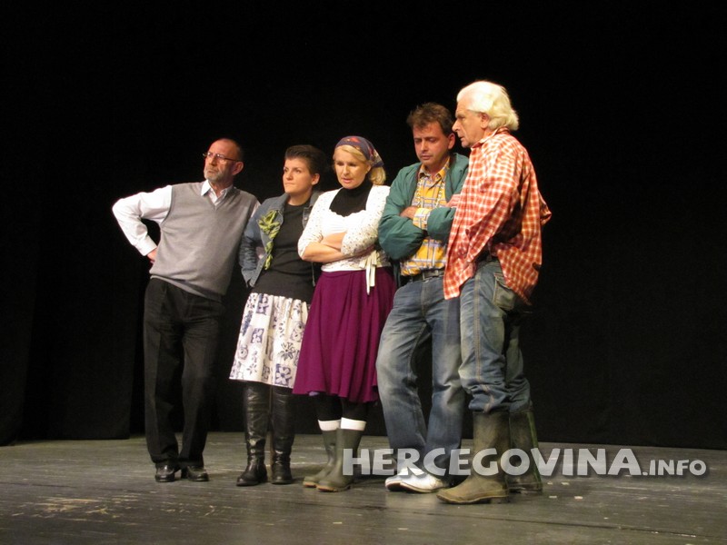 HNK Mostar, Kajališni sat, ulaznice, Kajališni sat, HNK Mostar, predstava, središnja bosna, dani kulture, noć teatra, HNK Mostar, Kajališni sat, HNK Mostar, Kajališni sat, središnja bosna, hrvatsko proljeće, Mala scena HNK Mostar, HNK Mostar