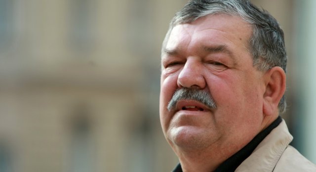 Mile Dedaković Jastreb, Vukovar, branitelji, Mile Dedaković, Mile Dedaković Jastreb, pismo, suze