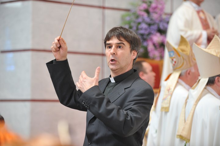 Don Dragan Filipović, zbor, klape, Don Dragan Filipović, Akademski zbor Pro Musica, pro musica, Akademski zbor Pro musica - Mostar