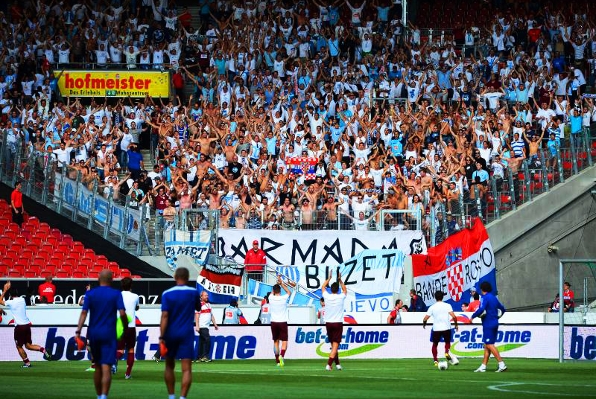 HNK Rijeka, Armada, navijači