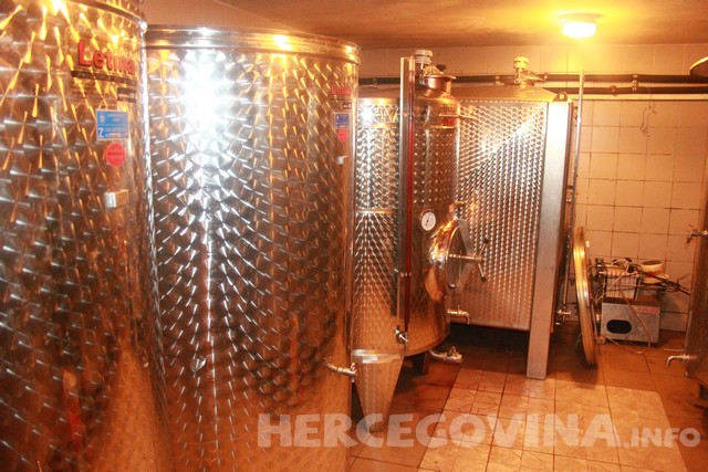 vino, Crveno vino, crno vino