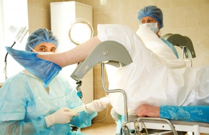 žene, snimanje, ginekolog, ginekolozi, pregled, Tomislavgrad, ginekolozi, ginekologija, ginekolog, Preporuka ginekologa, mobing, ginekolog, ginekologija, pregled, lječnički  pregled, ginekolog, ginekolozi