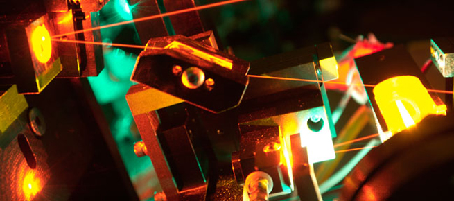 interakcijoa atoma, Mikhail Lukin, oblik materije, znanja o prirodi svjetlosti, Fotoni, laserske zrake, fotonske molekule, svojstava svjetlosti, svjetlosni mač, Centar za ultrahladne atome