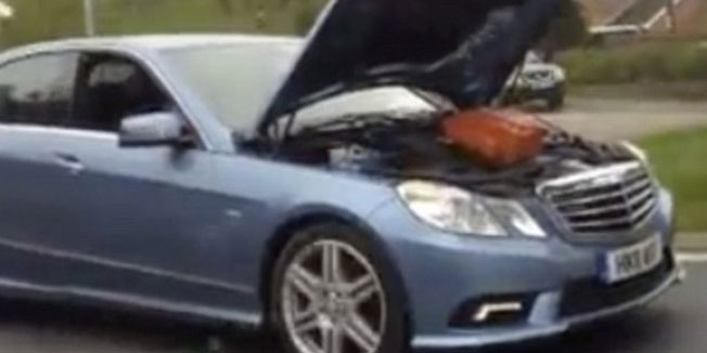 Mercedes, akumulator, vožnja