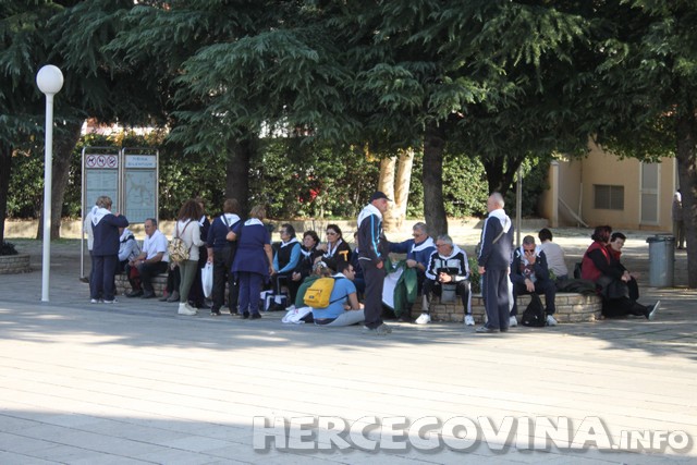 Međugorje, svetište, kraljica mira, Hercegovina, turizam, regija, federalna vlada, pristojbe, turizam