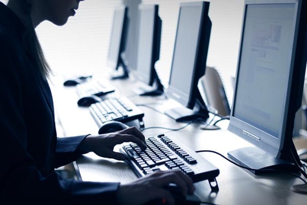 Edward Snowden, gmail, Facebook, chat, skandal, yahoo, pedofil, pedofilija, pedofili, crna kronika, gmail, igra, zaštita, pedofil, pedofilija, Hercegovina