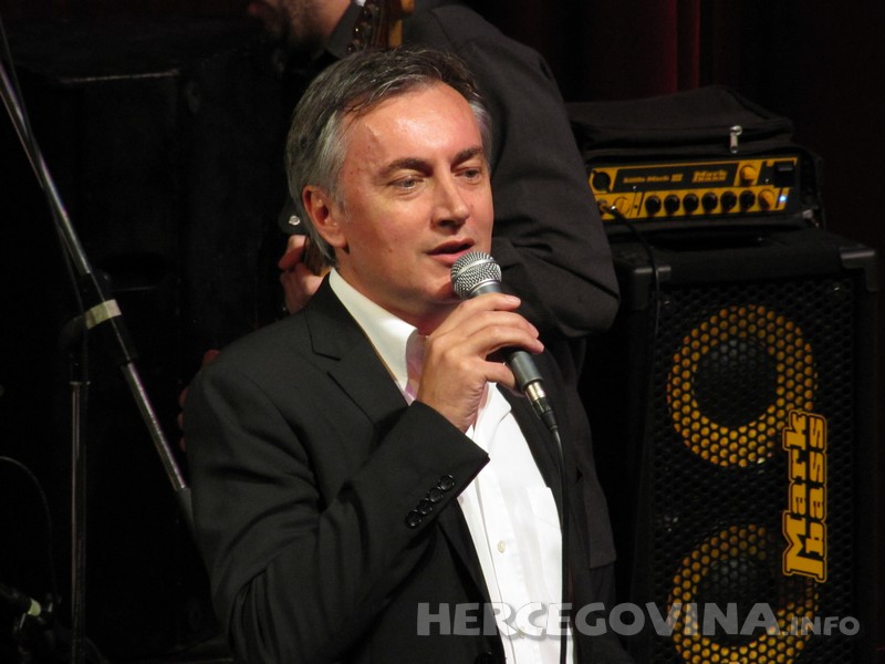 Tropletovi dani kulture, Miroslav Škoro, Herceg Bosna, austrija, Hrvati, Miroslav Škoro, Wine Bar Regina Međugorje, Wine Bar Regina, Miroslav Škoro, ilindan stolac, Stjepan Bošković, don Rajko Marković, K. Perić