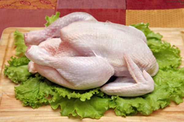 piletina, pranje, sirova piletina, štetnost, salmonela, piletina, oprez, sirova piletina, pečena piletina, salmonela, Ministarstvo poljoprivrede, pileća prsa, punjeno pile, slani recepti, piletina, cijene, farme