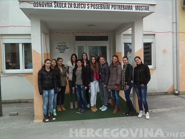 HŽRK Zrinjski, djeca sa posebnim potrebama, pokloni