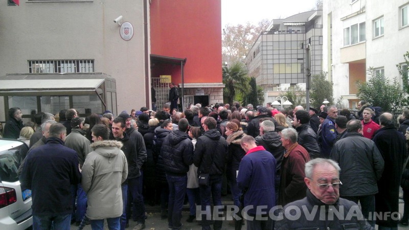 U ime obitelji, referendum, Mostar, HGK u Mostaru, referendum, U ime obitelji, Mostar