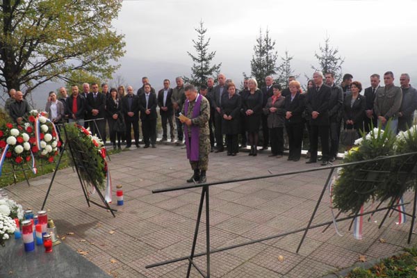 Zločini Armije BiH, križančevo selo