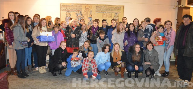 Mostar, dječji dom Egipat, paketići, dječji dom, Mostar