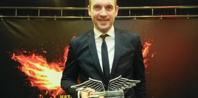 uvijek vjerni, Milan Bandić, nogomet, Stipe Pletikosa, vatrena krila, Stipe Pletikosa, Hajduk, Torcida