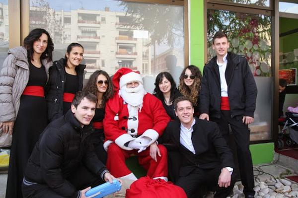 Više stotina Čapljinaca na svečanom otvaranju Malog božićnog sajma 