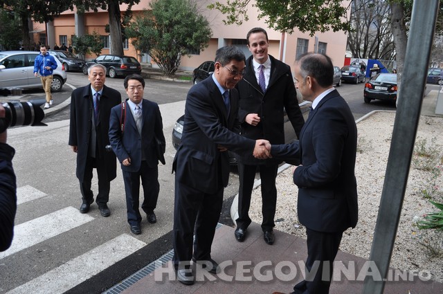 Sveučilište u Mostaru: Veleposlanik Kine u BiH posjetio FPMOZ