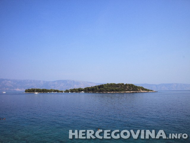 otok, bogati Rus, kupac, Milan Mandić, promet nekretninama