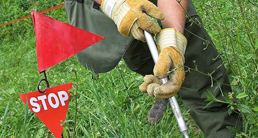 aktivnosti na razminiravanju, Hum, mine, Mostar, mine, deminer, mine, deminer, pirotehničari, pirotehnika, crna kronika, deminer, BIH, posao, žitomislići, bomba, MUP HNŽ, Ured za razminiranje