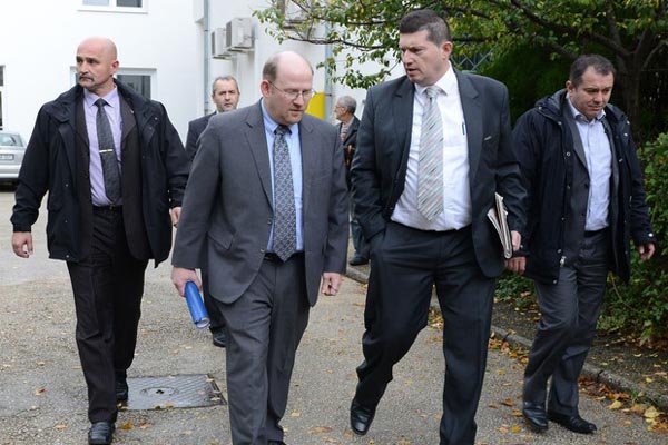 tamir waser, OHR, posjeta mostaru