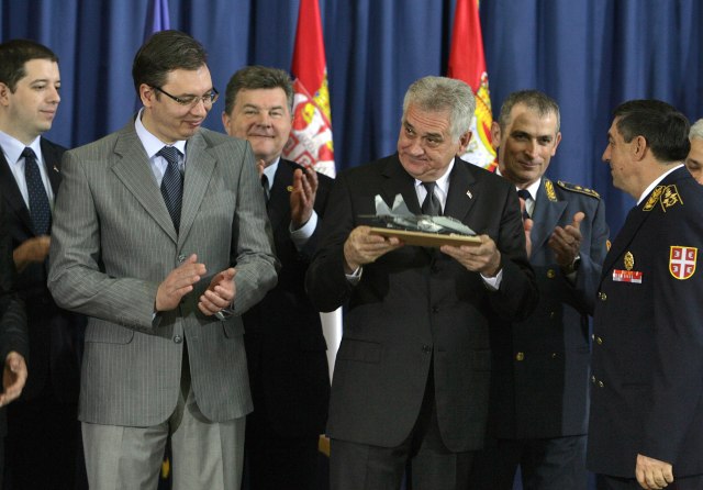 Armije BiH, tomislav nikolić, srpska radikalna stranka, aktivisti stranke, ratni vojni invalid, zahtjev za pokretanje istrage, Tužiteljstvo BiH, Omer Isović, vlada Srbije, predsjednik vlade Srbije, EU i Srbija, Ruska Federacija, akcija oluja, Srbijansko ministarstvo vanjskih, Hrvatska - Srbija, Srbija, milo đukanović, Crna Gora zemlja, Srbija i Crna Gora, tomislav nikolić, Podgorica, tomislav nikolić, srbijanski predsjednik, Izvanredni parlamentarni izbori, Srbija, EU i Srbija, Hrvatska - Srbija, Aleksandar Vučić, ivica dačić, Sefer Halilović, tomislav nikolić, Aleksandar Vučić, Srbija i Kosovo, Srbija i Kosovo, EU i Srbija, Enver Hoxhaj