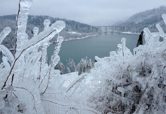 Stanje u Gorskom kotaru, Primorsko-goranska županija, Fužina, A6 Rijeka-Zagreb, zima, prognoza vremena, meteorolozi