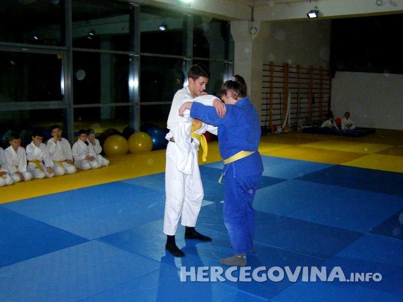 Polaganje kyu pojaseva Borsa