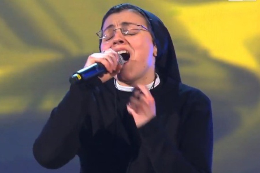 časna sestra, show, reality show, Sestra Cristina Scuccia, pjesma, časna sestra, pjevačica, pjevanje