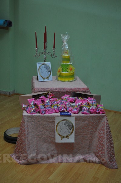 mostarske mame, humane mostarske mame, dojenje, Rusmira Arapović