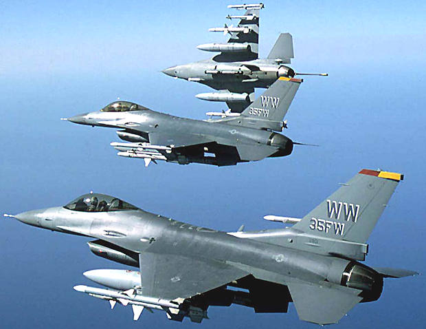 F-16, Američki ministar obrane, Chuck Hagel, Tomasz Siemoniak, SAD, Poljska, ukrajina, Sirija, ISIL, Ekstremisti ISIL-a, američke zračne operacije, Turska, ISIL, Ekstremisti ISIL-a, kurdi, kurdski borci, Ekstremisti ISIL-a, ISIL, kurdi, Kobani, ISIL, Ekstremisti ISIL-a, Sirija, irak, MORH, Saab JAS 39 Gripen, F-16, Hrvatsko ratno zrakoplovstvo, F-16 lovci, Sirijski rat, iračke snage