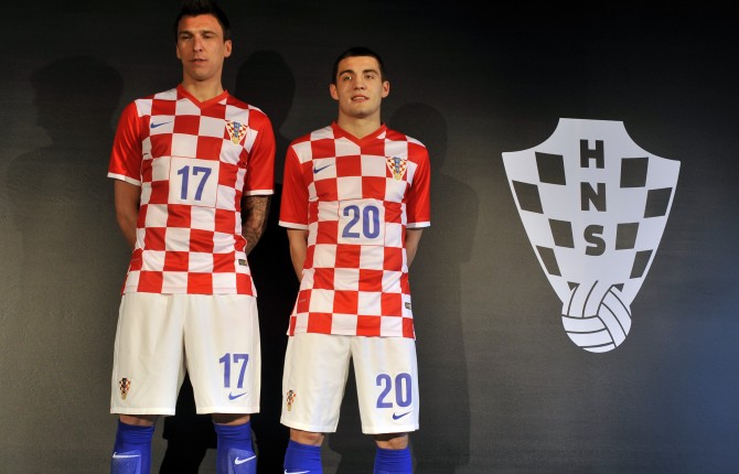 Niko Kovač, novi dres, Vatreni, Hrvatska vatreni, crveno-bijele 'kockice'.