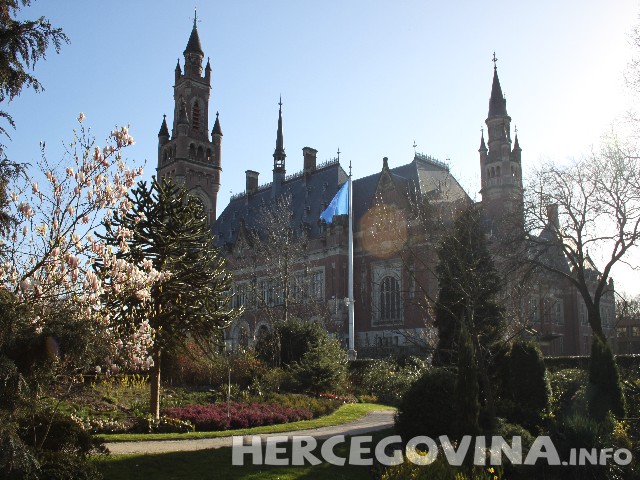 Palača mira u Den Haagu, ICTY, Hrvatska protiv Srbije, Međunarodni sud pravde ICJ, Međunarodni sud pravde u Den Haagu (ICJ), Hrvatska, Srbija, Članovi hrvatskog tima, genocid, Vesna Crnić-Grotić, Vesna Pusić, Slovenija, Hrvatska, rasprava u arbitražnom postupku, Palača mira u Den Haagu, Den Haag, Međunarodni sud pravde u Den Haagu (ICJ), Međunarodni sud pravde, Međunarodni sud za ratne zločine , Palača mira u Den Haagu