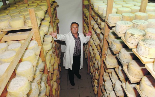 paški sir, Paški sir iz maslinove komine, Sirana Gligora, World Cheese Championship, Wisconsin, Pag