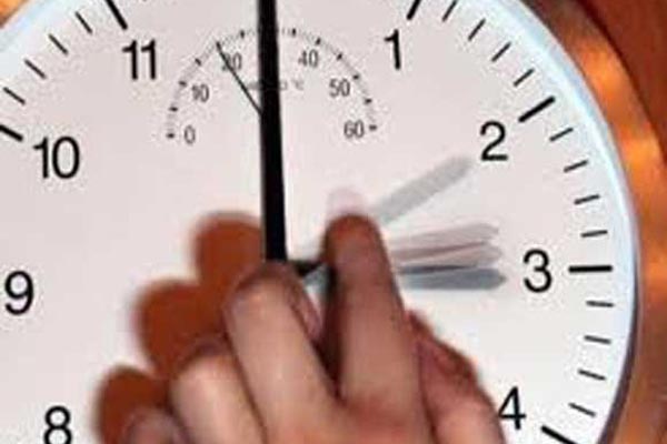 ljetno vrijeme, ljetno računanje vremena, pomijeranje sata, vrijeme, sat, pomjeranje, pomjeranje sata, sat, ljetno računanje vremena, ljetno vrijeme