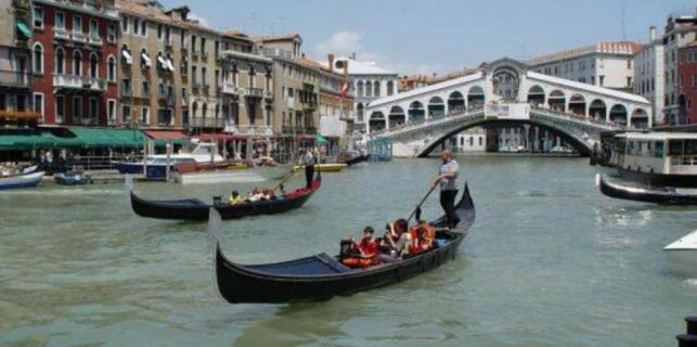 temeljenja Sjeverne Lige, Deklaracija o nezavisnosti, Venecija, Verona, referendum, Veneto, Venecija, totalno potonuće