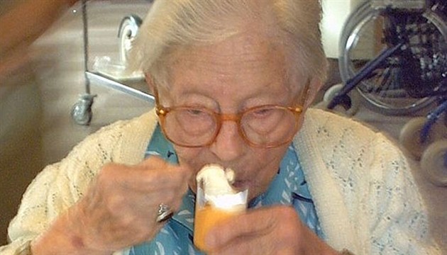 krv, žena, smrt, otkriće, starije osobe, procjena zdravstvenog stanja, studija