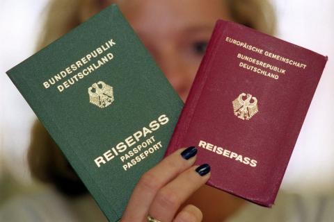dvojno prebivalište, dvojno državljanstvo, Hrvati u Njemačkoj, njemačko-hrvatski odnosi, naturalizacija, Njemačka