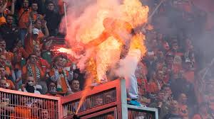 navijač, baklja, policajac