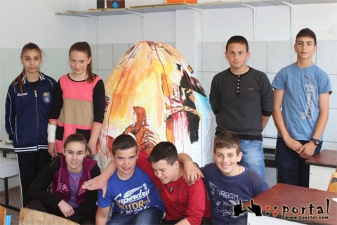 Vitina, učenici, pisanica