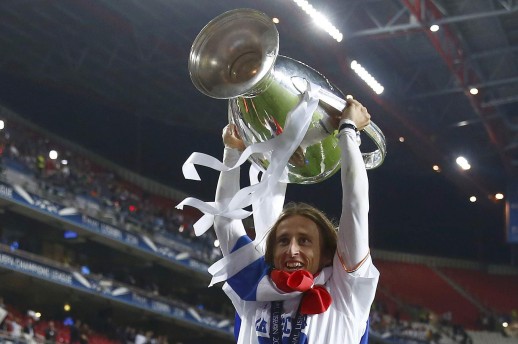 Luka Modrić, Real Madrid, Luka Modrić, Liga prvaka, Luka Modrić, Real Madrid, španjolski klubovi, Hrvati u Primeri, Luka Modrić, Manchester United, Real Madrid, Luka Modrić, Real Madrid, Varšava, Stadion HŠK Zrinjski, Real Madrid, Luka Modrić