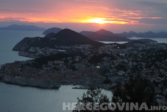 Dubrovnik, zalazak sunca