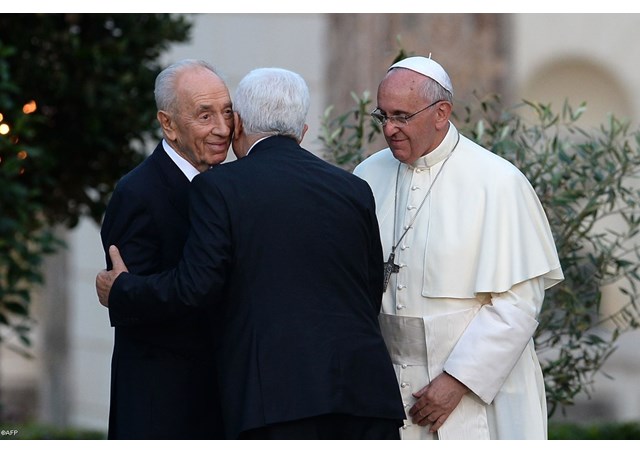 Vatikan, Peres i Abas, u vatikanskim vrtovima, Papa Franjo