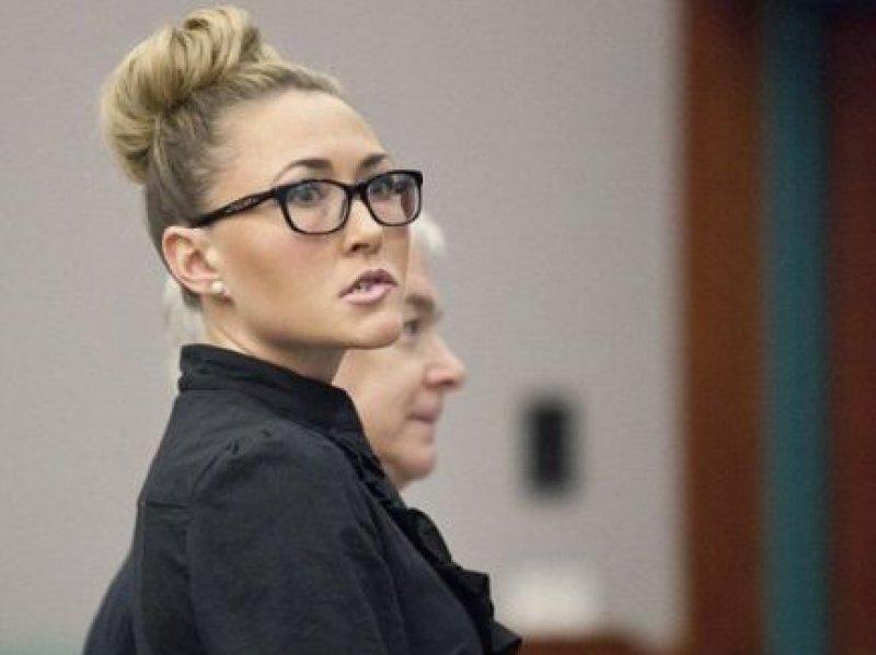 profesorica, učenik, seks