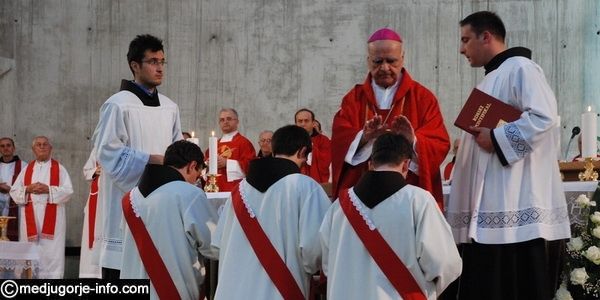 ređenje, Mostar, katedrala